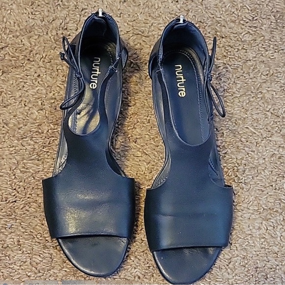 Nurture by Lamaze Shoes - Navy leather sandals 8.5